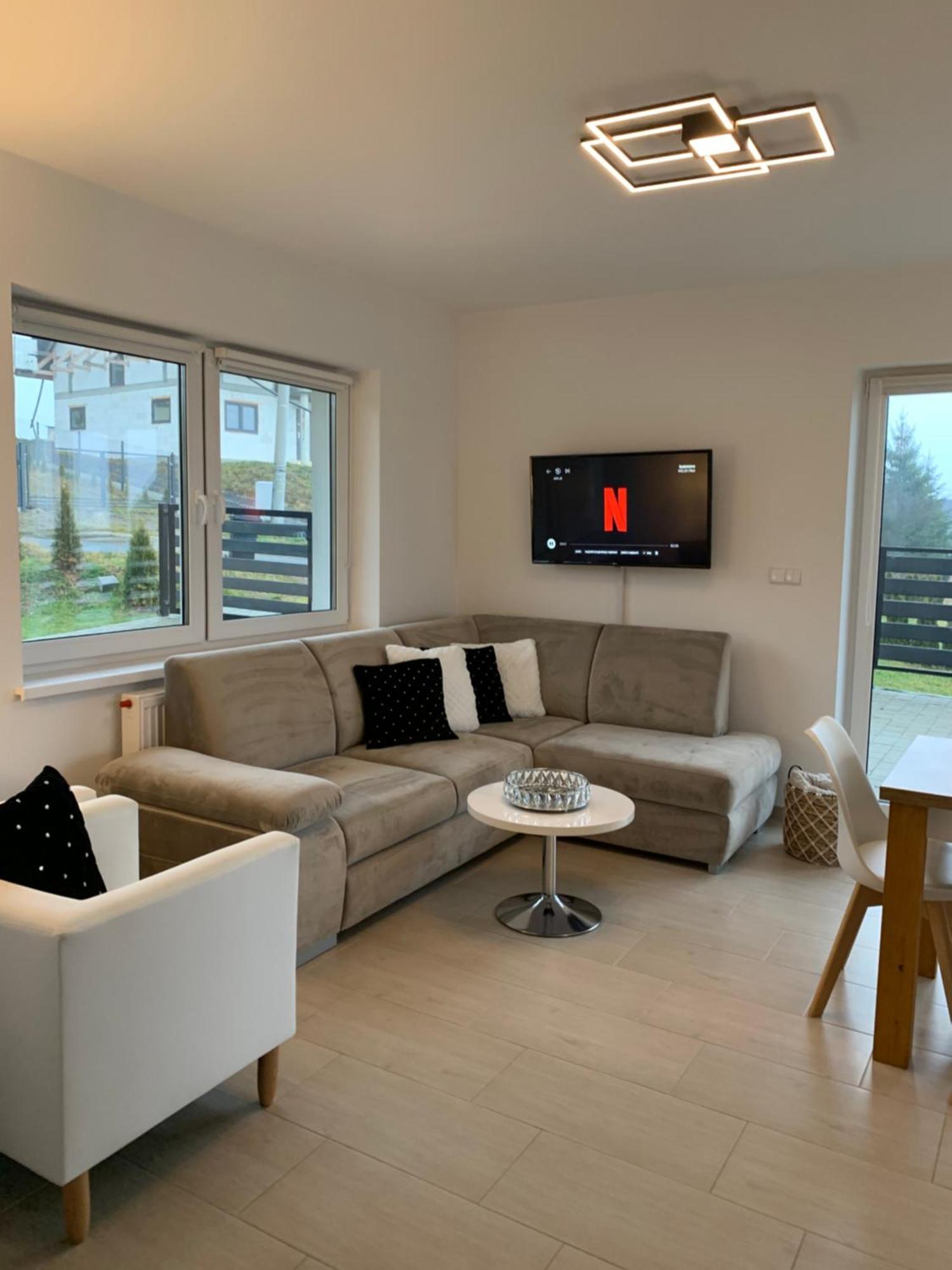 Aura Home Grywald Exteriér fotografie